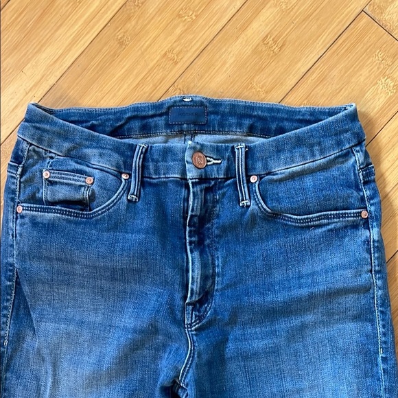 MOTHER The Looker Ankle Fray Jeans ✨ - Picture 4 of 10